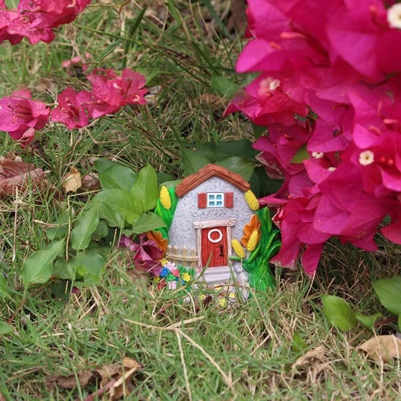 Whimsical Miniature Resins House Figurines Set of 2 Outdoor Garden Ornaments for Patio and Landscape Potted Decoration