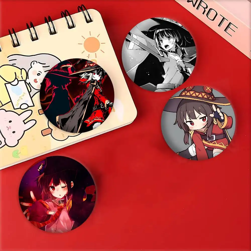 Insignias de Manga Megumin para chica linda K-Konosuba, broche redondo de dibujos animados, accesorios para mochila, Lapelnd Laserh