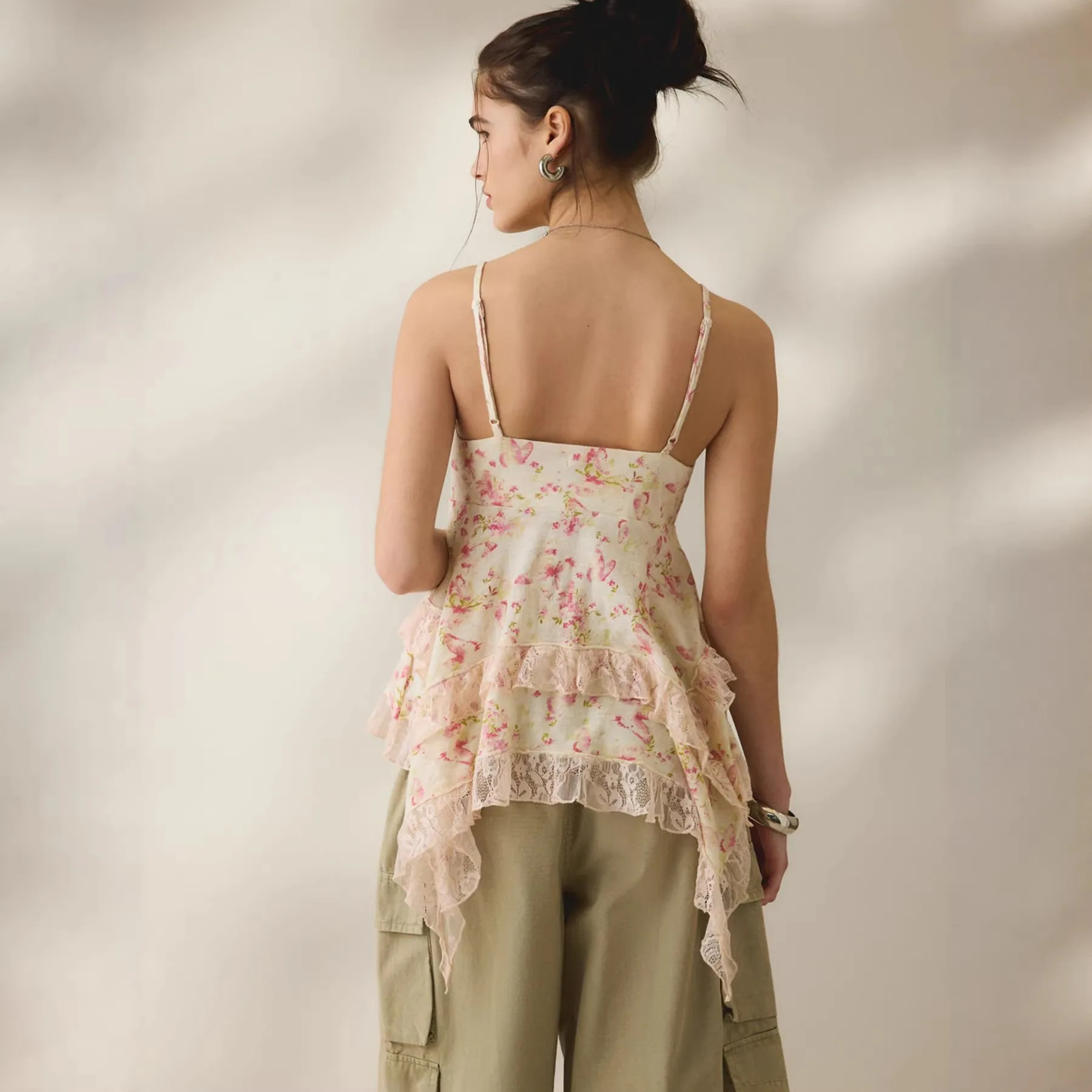 Floral Print a Line Top with Ruched Spaghetti Strap Sleeveless V Neck Irregular Hem Resort Wear Sweet and Fresh Summer Top Women