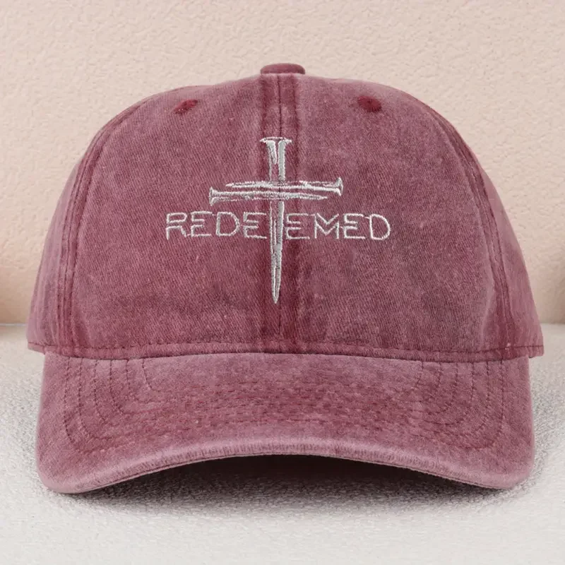 Berretto da baseball lavato vintage con croce di unghie ripetuta - Cappello religioso a base di fede, berretto da sole casual per credenti cristiani