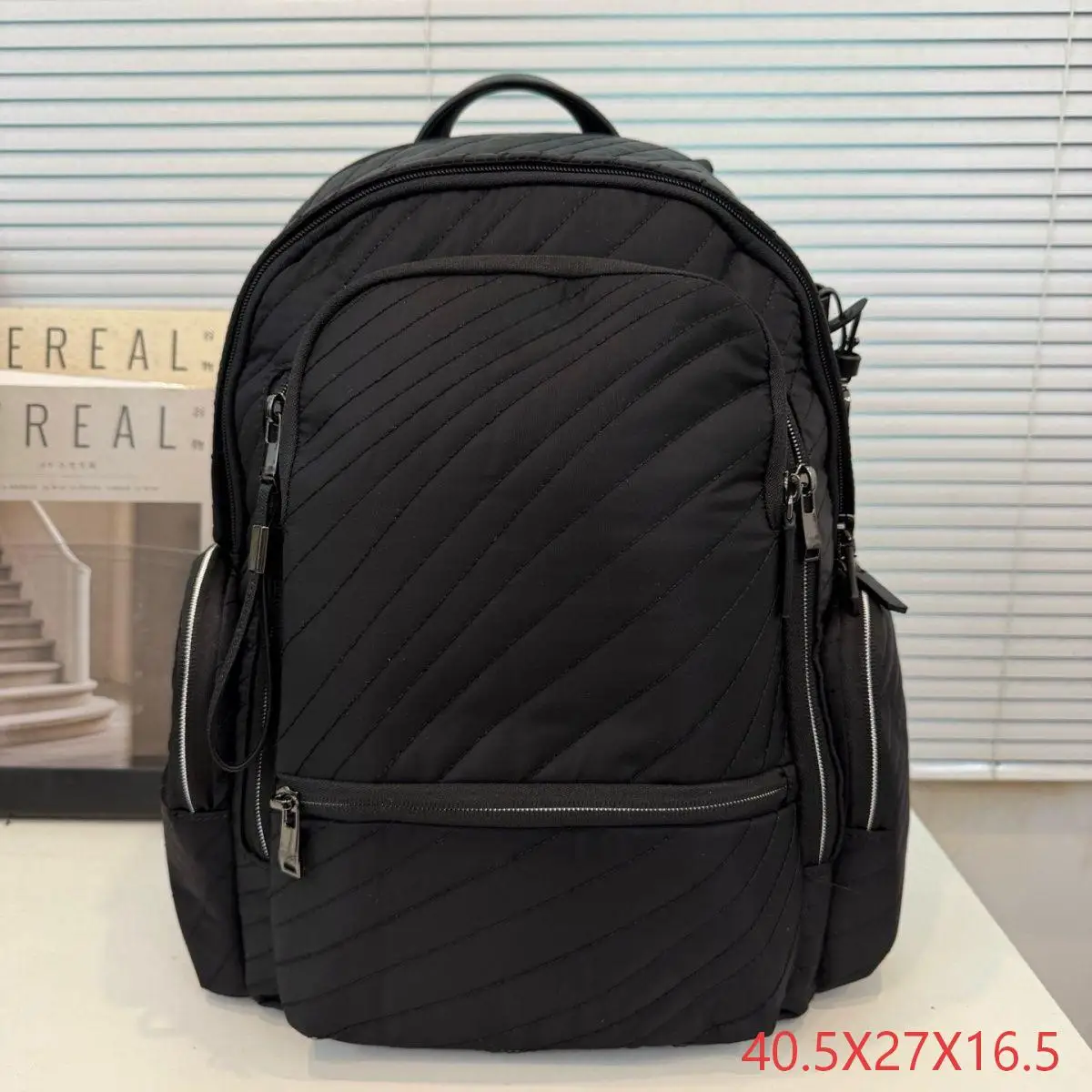 

Women's Quilted Nylon Backpack 196600, Classic Fashion Simple Versatile Black Daypack