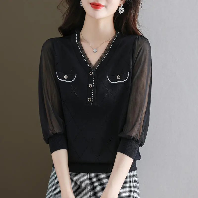 Elegant V-Neck Ruffles Spliced Hollow Out Blouses Women\'s Clothing 2024 Autumn New Loose Knitted Chic Tops Puff Sleeve Shirts