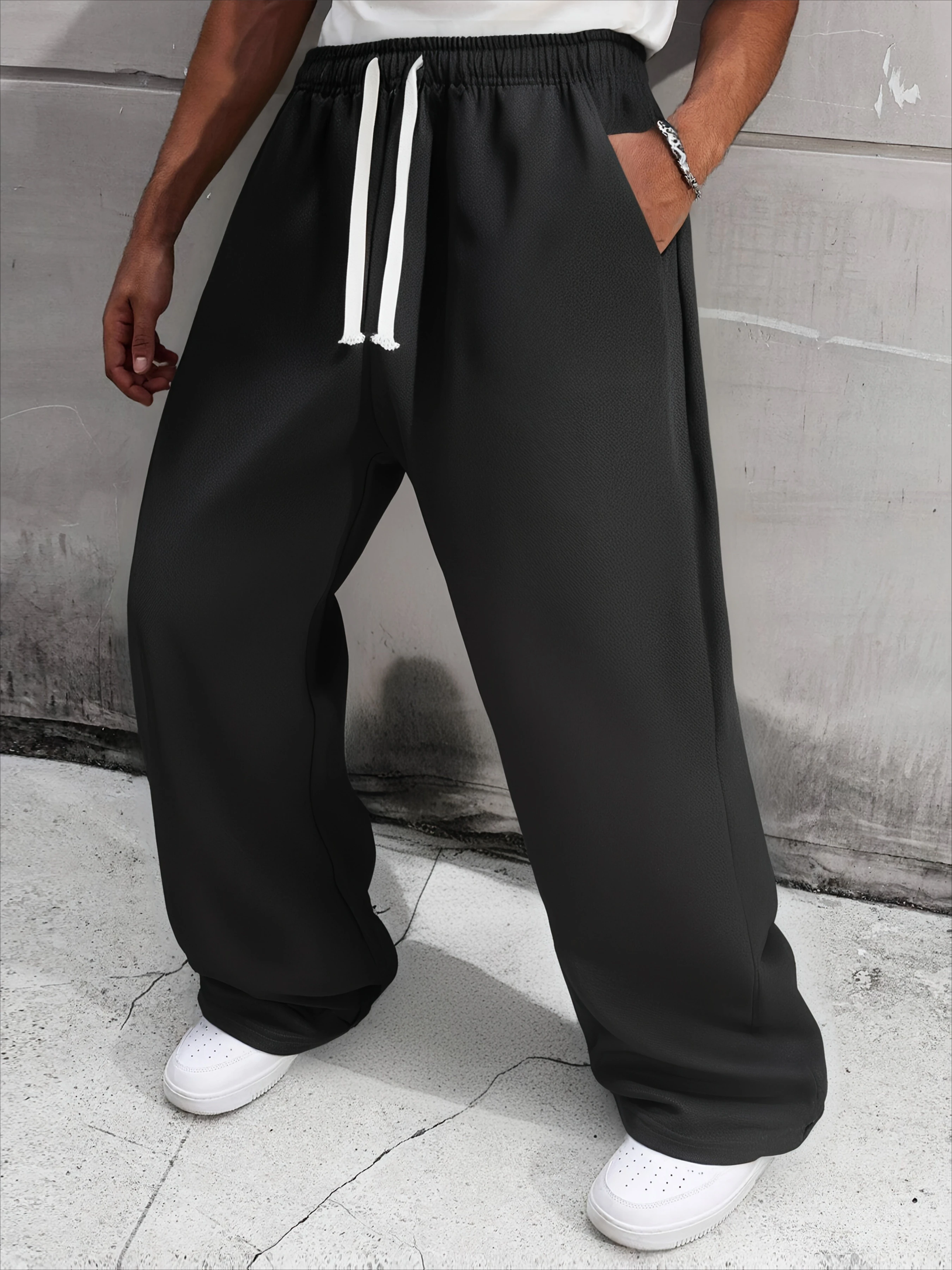 

Men'S Loose-Fit Wide-Leg Joggers Soft Knit Elastic Waistband Dual Side Pockets All-Season Casual Outdoor Activity Pants