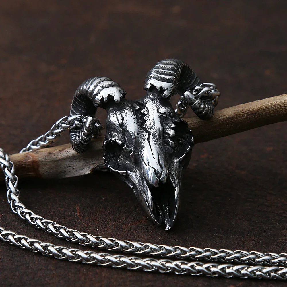 

Gothic Vintage Skull Sheep Head Necklace for Men Punk Stainless Steel Skeleton Pendant Fashion Amulet Jewelry Gift Accessories