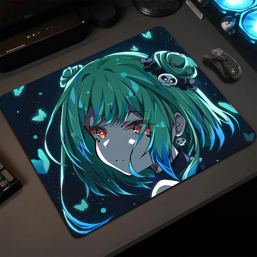 

Rushia Uruha Hololive Girl Anime Mousepad Small LockEdge Mouse Pad For Gamers Computer Desk Pad Anti-slip Rubber