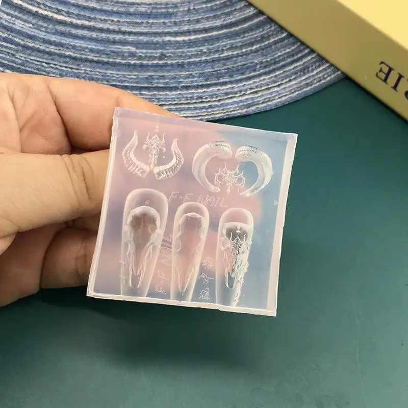 양머리 3D 실리콘 몰드 네일 아트 몰드 네일 참 매니큐어 도구 네일 몰드 DIY 수공예 몰드 네일 장식 살롱 용품
