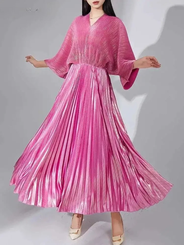 

Miyake 2025 Summer New Holiday Women's Pleated Fashion Casual Peplum Pleated V-Neck Loose A-Line Elasticated Waist Mid-Length