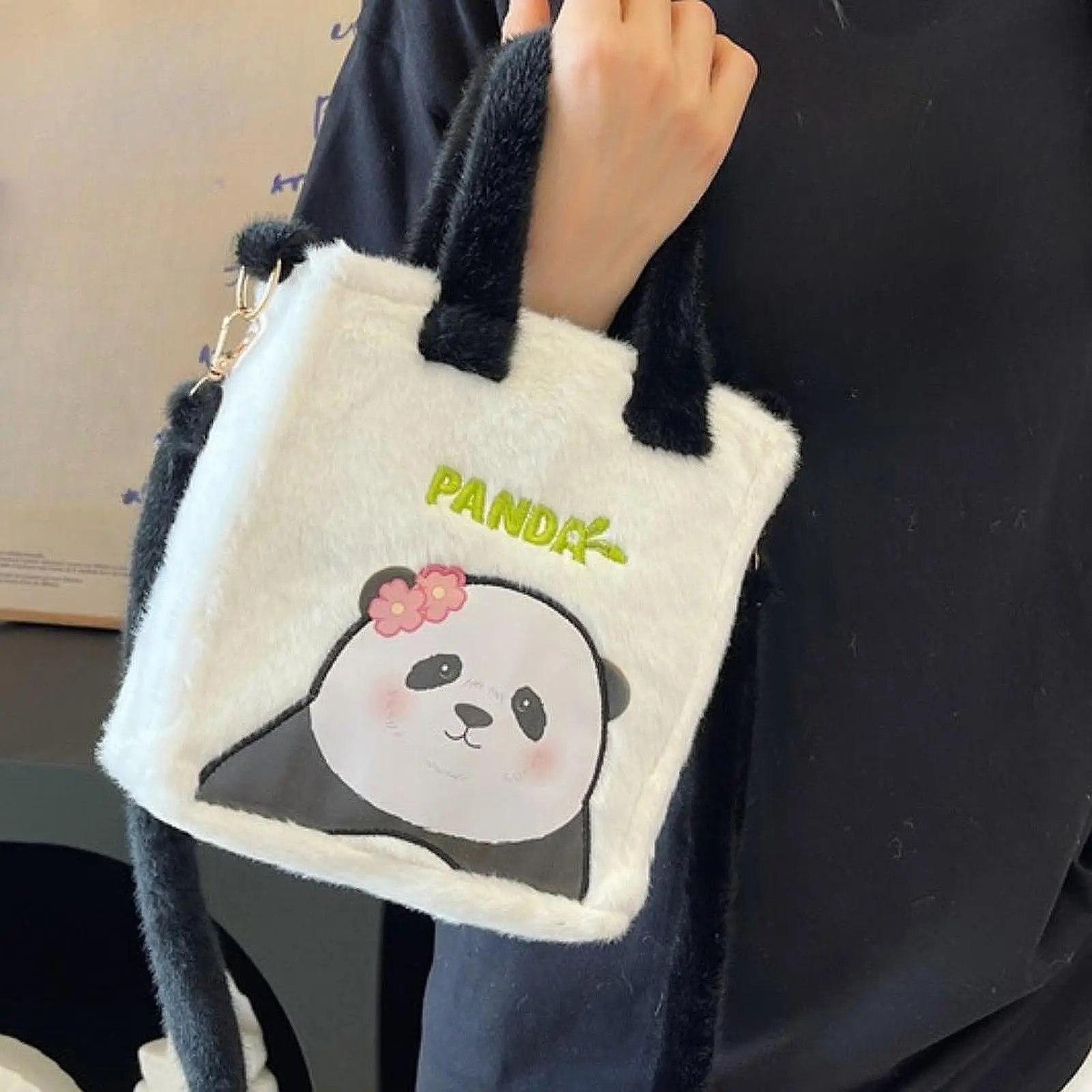 

Plush Handbag Comfortable Shoulder Purse Plush Bag Lightweight Panda Pattern