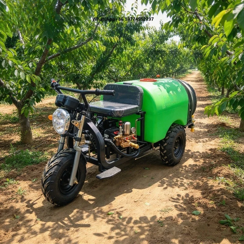 Agricultural Pesticide Sprayer Powered 250L Tank Capacity Multiple Effect Switching Function for Farming