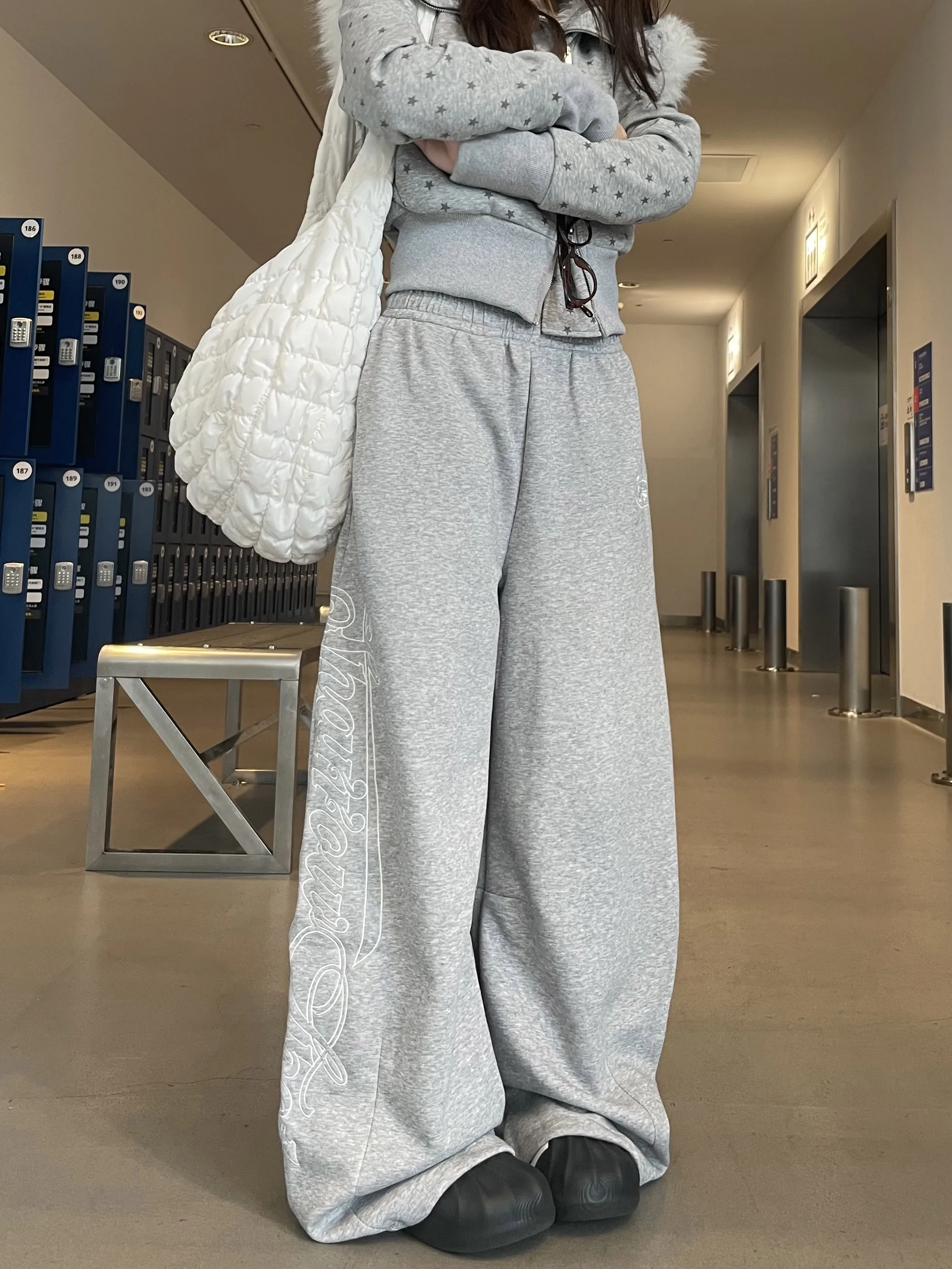 

Retro American Side Stitched Wide Leg Sweatpants Men's Loose Elastic Waist Straight Loose Slimming Drape Casual Trousers