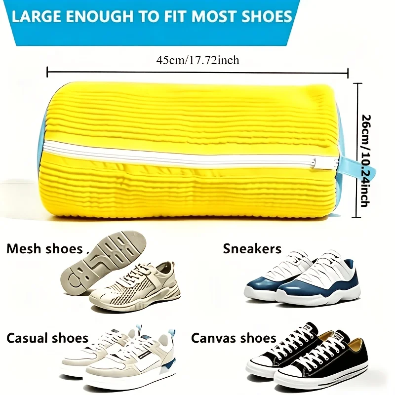 Use a laundry bag for shoes in the washing machine. The fluffy fibers provide 360° all-around cleaning. The durable zipper makes