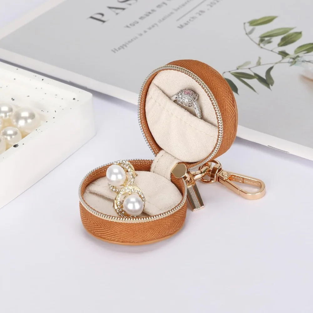 Mini Portable Jewelry Storage Bag Necklace Ring Earring Organizer Storage Case With Keychain Display Round Jewelry Box Gifts