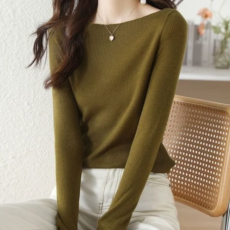 

One-length Neck Sweater Autumn New T-shirt Long-sleeved Design Inner Layer Base Fashionable Top for Women