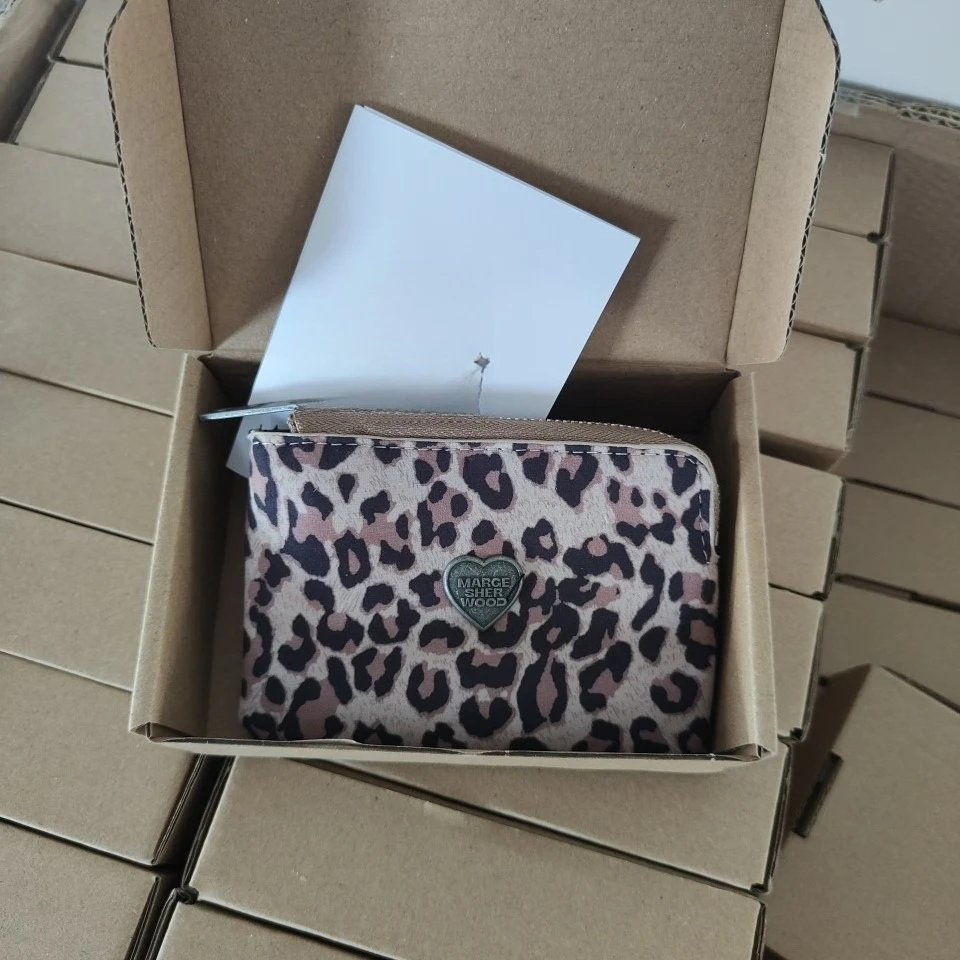 

Wallet Card Holder ID Case Men Women Leather Purse Credit Card Bag Passport Cover Driver License Organizer Small Clutch Business