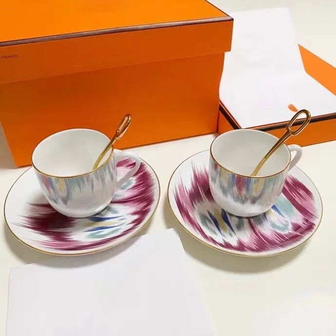 Quan Zhan Series Coffee Cup Bone china coffee cup and saucer set of two cups and two plates of afternoon tea