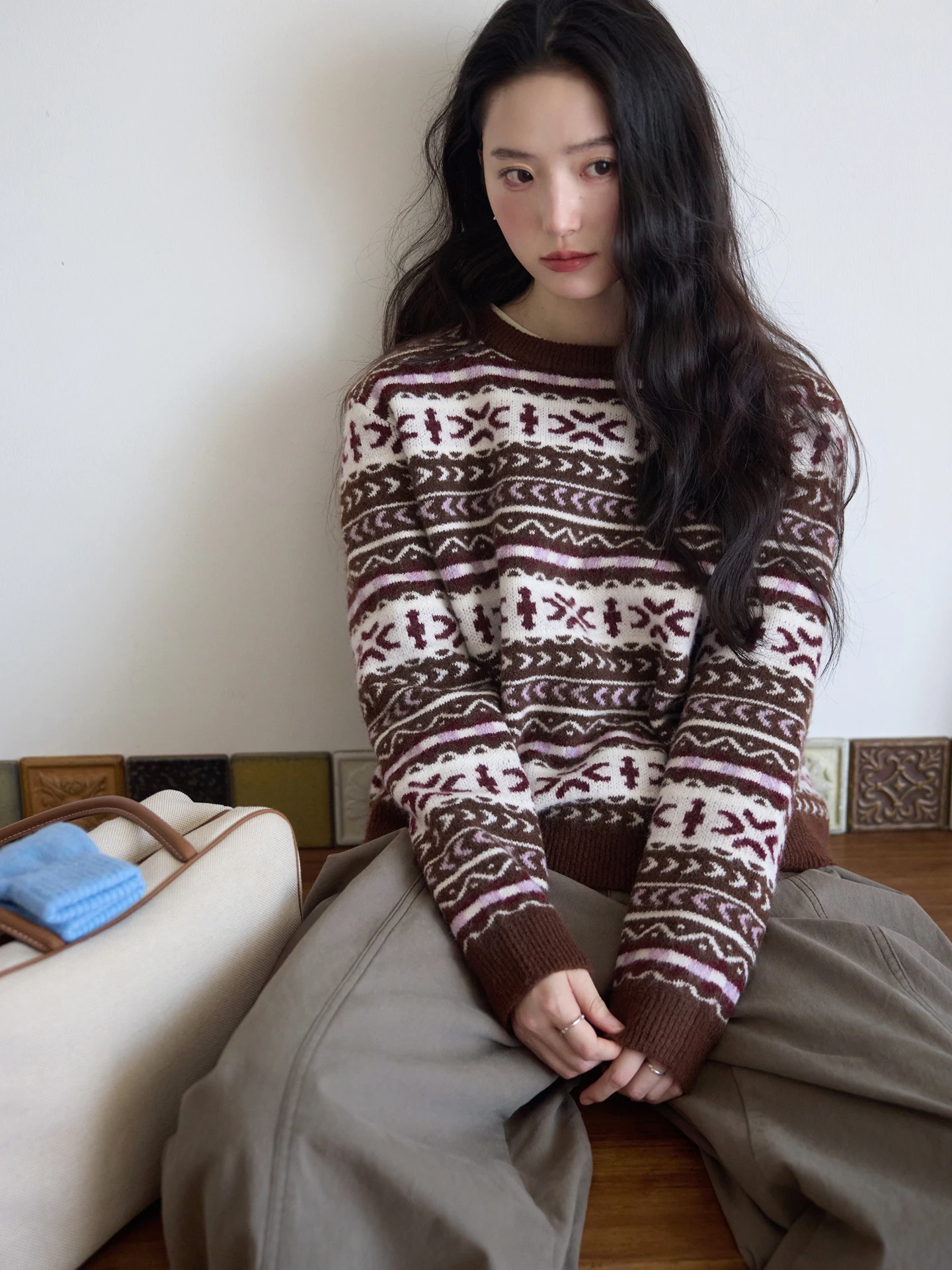 

Теплый шерстяной вязаный свитер в стиле ретро кофейного цвета с кисточками, свободный крой, женский зимний топ, тяжелая промышленность, ярмарка острова, вышивка