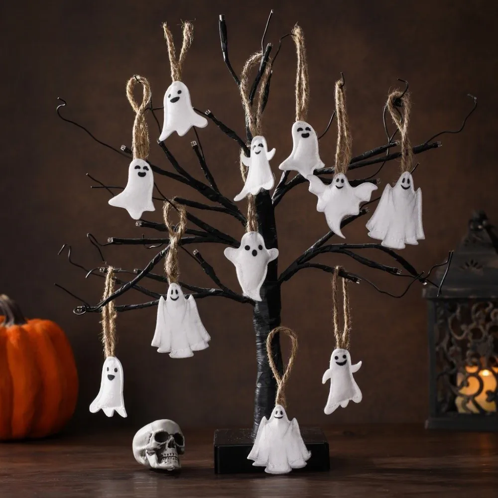 24PCS Ghost Venue Layout Halloween Ghost Hanging Decoration Hangable Halloween Party Halloween Ornament 24PCS Felt White Ghost