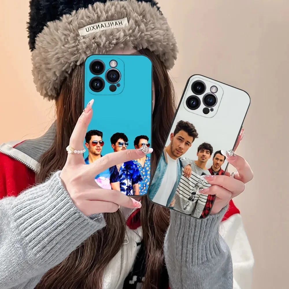 Band J-Jonas B-Brothers Phone Case For iPhone 16,15,14,13,12,11,Plus,Pro Max,XS,X,XR,SE,Mini,8,7 Soft Silicone Black Cover