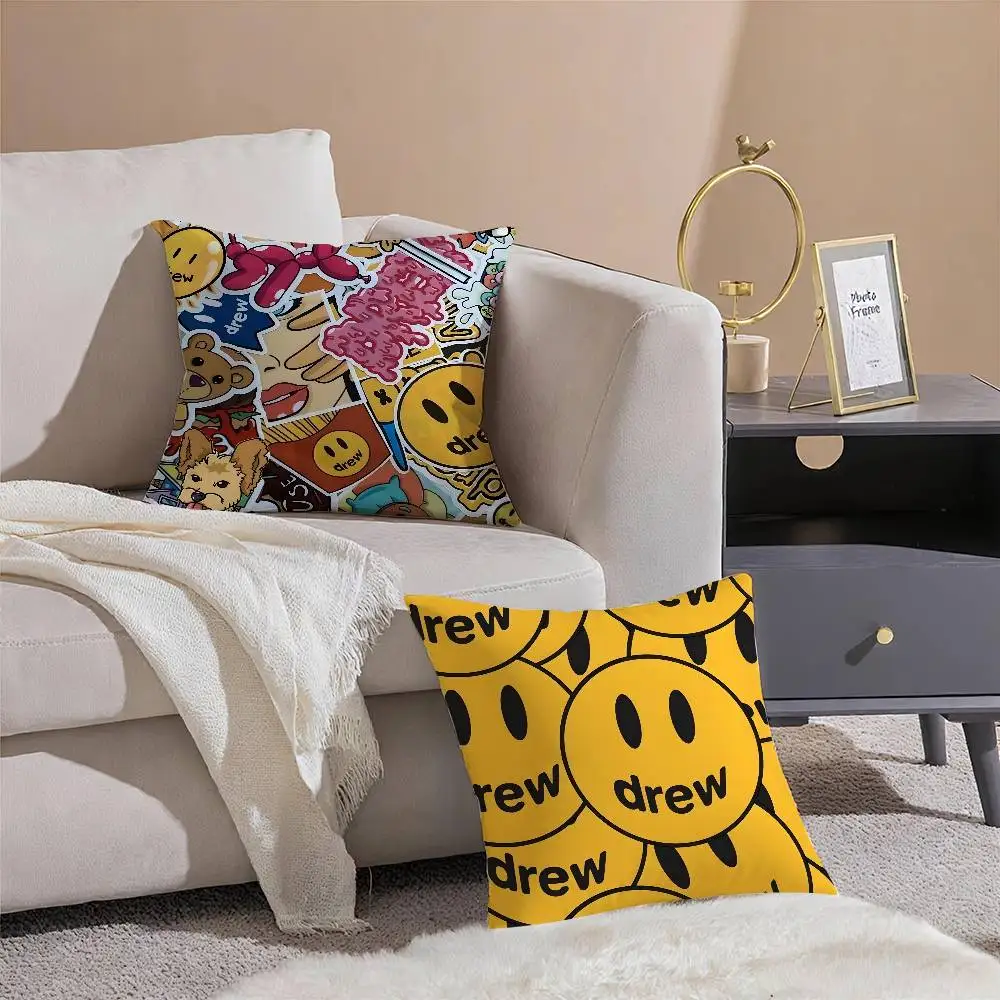 マッシュルームヘッド漫画ドリューハウス-枕カバー シルクのようなエレガントな快適なソファベッド 隠しジッパー ビーチ枕カバー