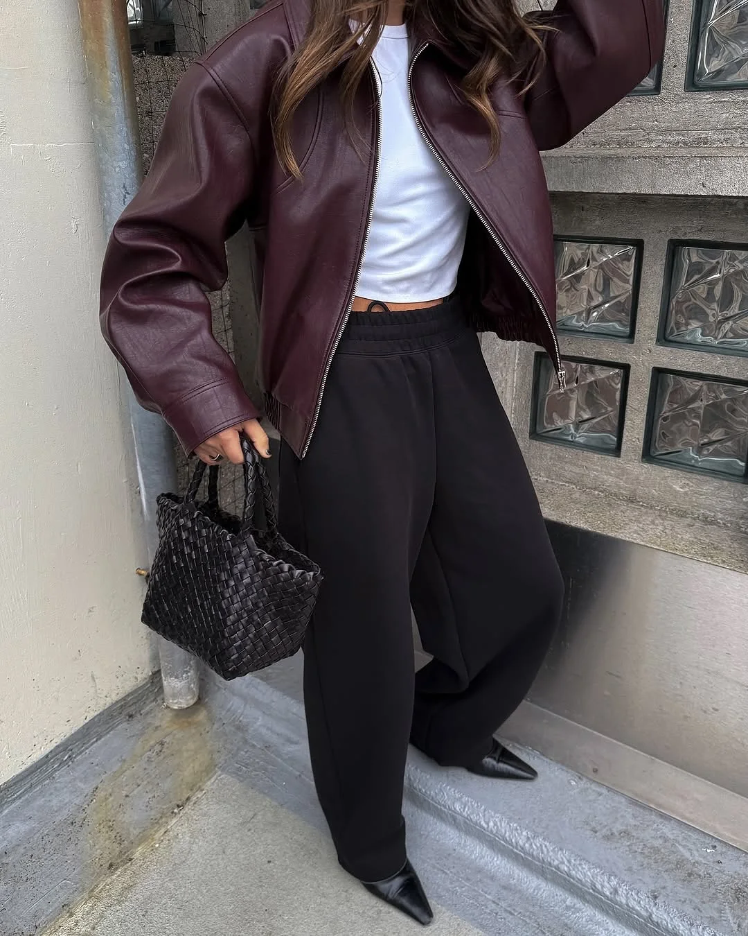 Dámská retro klopa krátký kožený kabát módní pevný zip jednoduchý dlouhý rukáv bundy dámská podzimní móda ležérní pouliční bunda - náhled 3