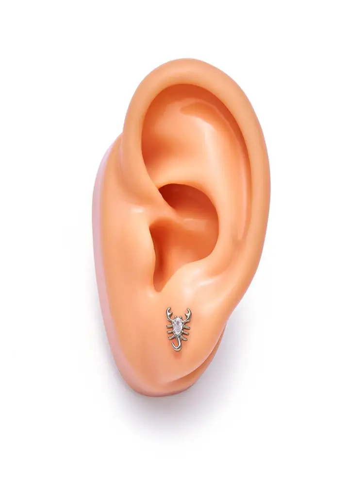 ASTM F136 Titan Marquise CZ Blatt Skorpion Knorpelohrring 16G Flacher Ohrstecker Tragus Helix Lobe Labret Ohrpiercing Schmuck