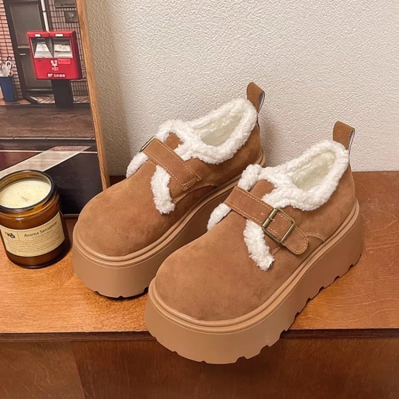 شتاء جديد الكعك الدافئة سميكة وحيد الارتفاع زيادة أفخم المرأة الرجعية واحدة دواسة Lofu أحذية قطنية مريحة غير رسمية
