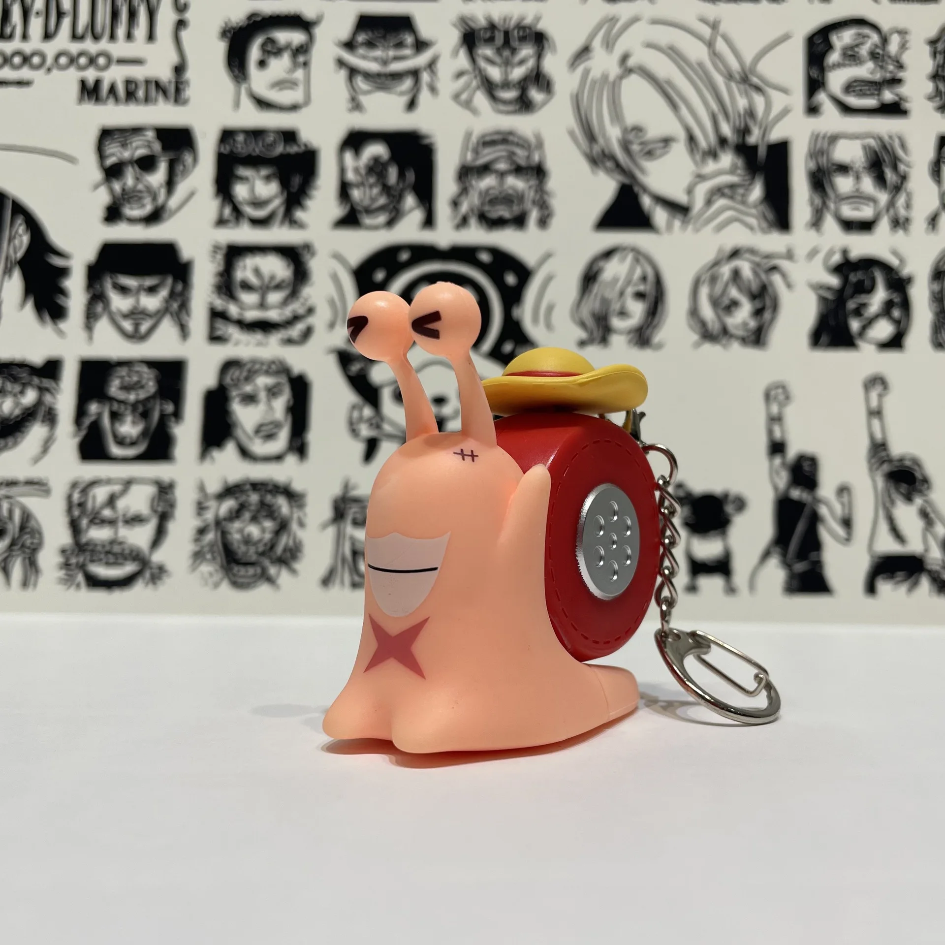 NUEVO 2026 Anime One Piece Den Den Mushi Juguetes Modelo Caracol de Dibujos Animados Luffy Sabo Ace con Sonido y Grabación para Teléfono, Regalos