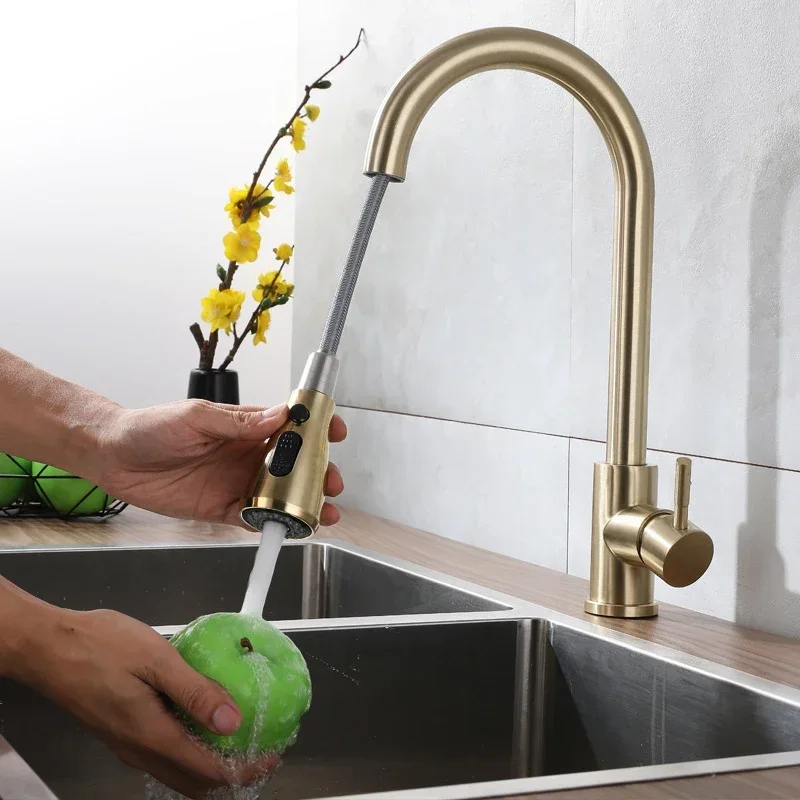 

Brushed Gold Kitchen Faucet Single Hole Pull Out Kitchen Sink Tap 2 in 1 Stream Sprayer Head Hot and Cold Water Mixer Faucets