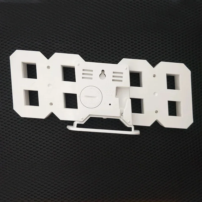 ساعة رقمية LED ثلاثية الأبعاد للتخييم في الهواء الطلق، ساعة حائط عصرية مضيئة، ساعة إلكترونية إبداعية متعددة الوظائف بمنفذ USB #5