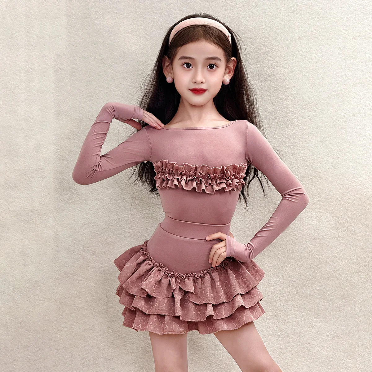 

Fashion Girls Ballroom Dance Competition Dresses Kids Rumba Latin Dance Clothing Children Long Sleeves Latin Dance Costume 14445