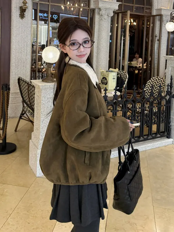 Jaqueta de Couro Americano Retrô com Zíper, Gola Dobrável, Veludo de Pele de Veado, Estilo Coreano, Tamanho Pequeno para Mulheres...