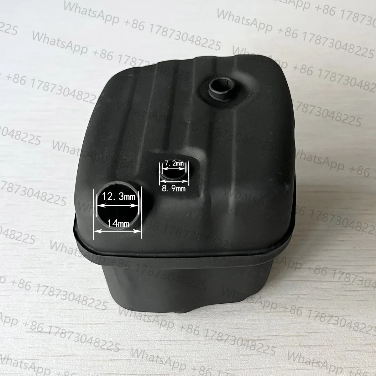 Exhaust Muffler For 350 Chainsaw