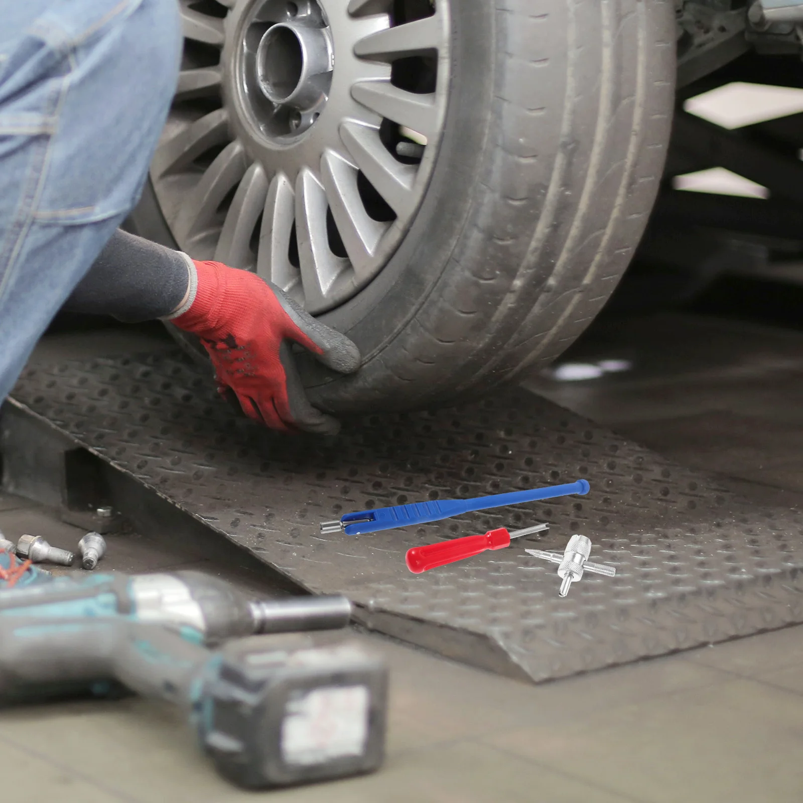 

1Set Air Valve Puller for Bike Repair Heavy Duty Tire Stem Installation Tool for Car Wheel Valve Maintenance Valves Core Tool