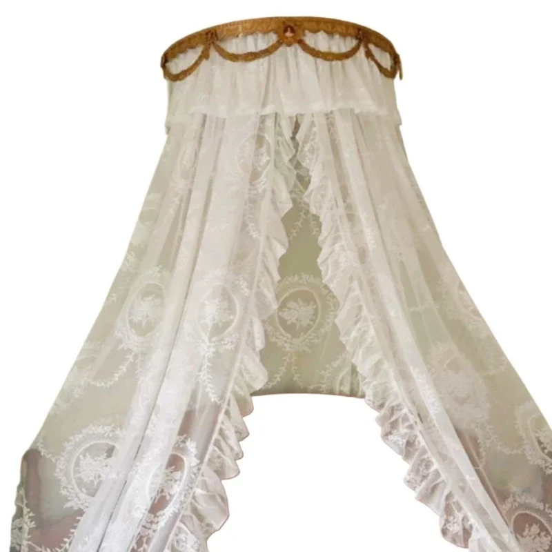 Brass bed mantle frame bed head curtain Victoria bow lace princess home decoration bedroom background