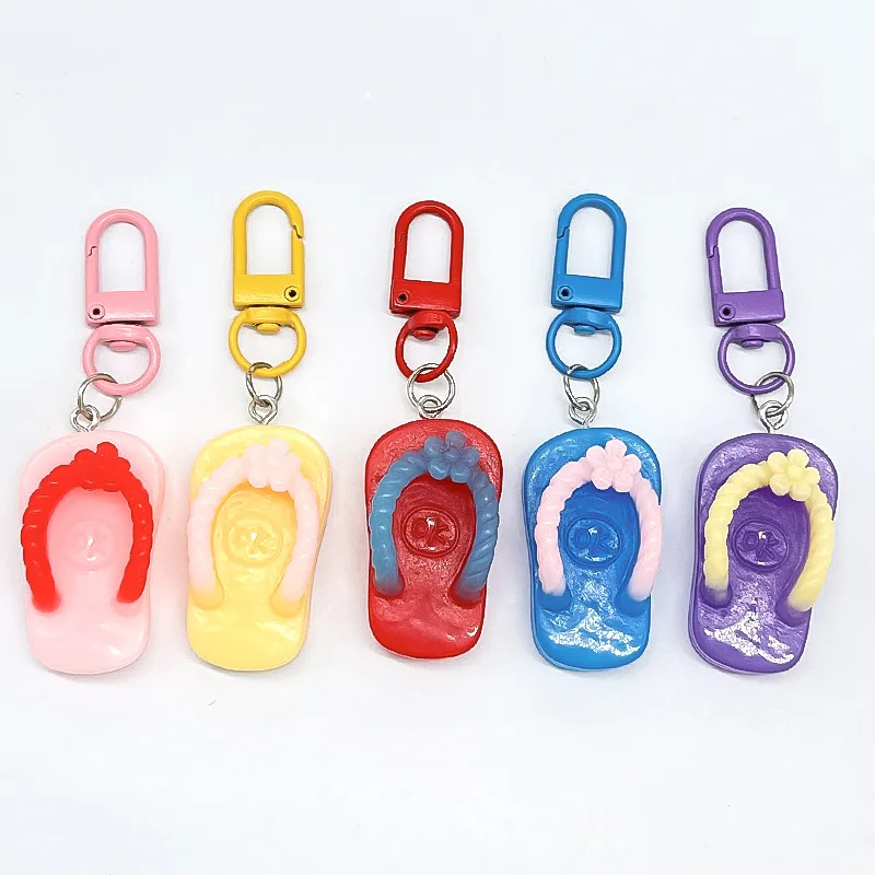 120Pcs Resin Flip-Flop Keychain Sandal Beach Slipper Keychain for Travelers, Surfers and Beach Lovers