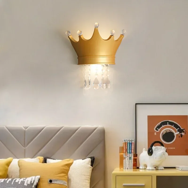 

Girl Bedside Lamps Crystal Pendant Crown Wall Lamp Modern Luxury Children's Bedroom Princess Room Decor Night Lights Wall Light