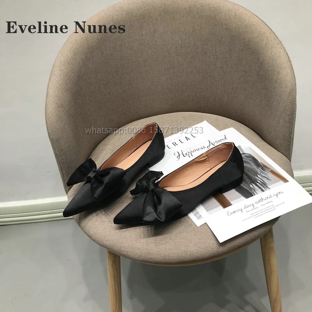 Sandales noires en satin pointues pour femmes, chaussures plates avec nervures sur les escarpins, caoutchouc solide peu profond, élégantes, grande taille, doux, été