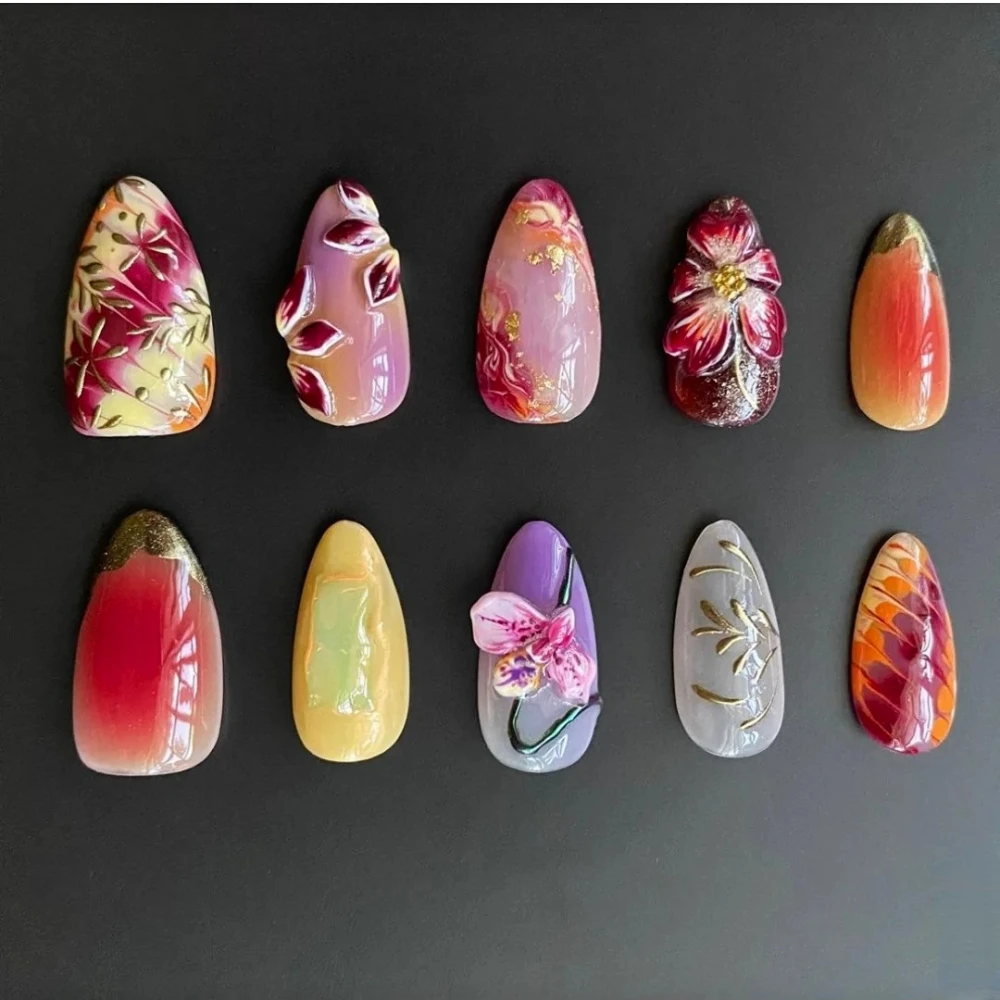 10Pcs Ręcznie robiony manicure Średnie migdałowe sztuczne paznokcie Nowe urocze 3D Ograniczone paznokcie Press On Nails Design z zestawem