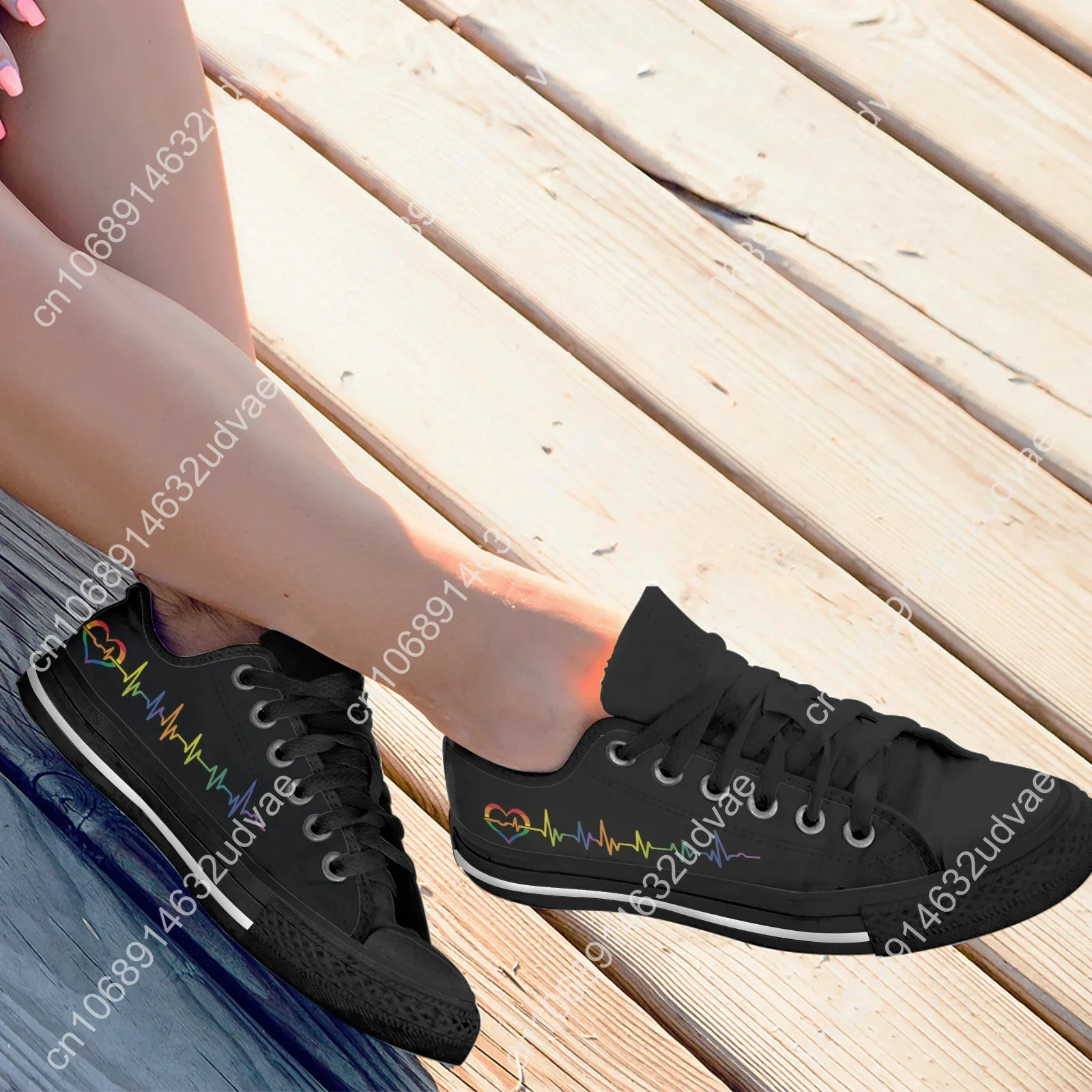 Tênis de lona estilo coração feminino Lgbt, tênis vulcanizado, cordões, arco-íris, sapatos baixos, designer