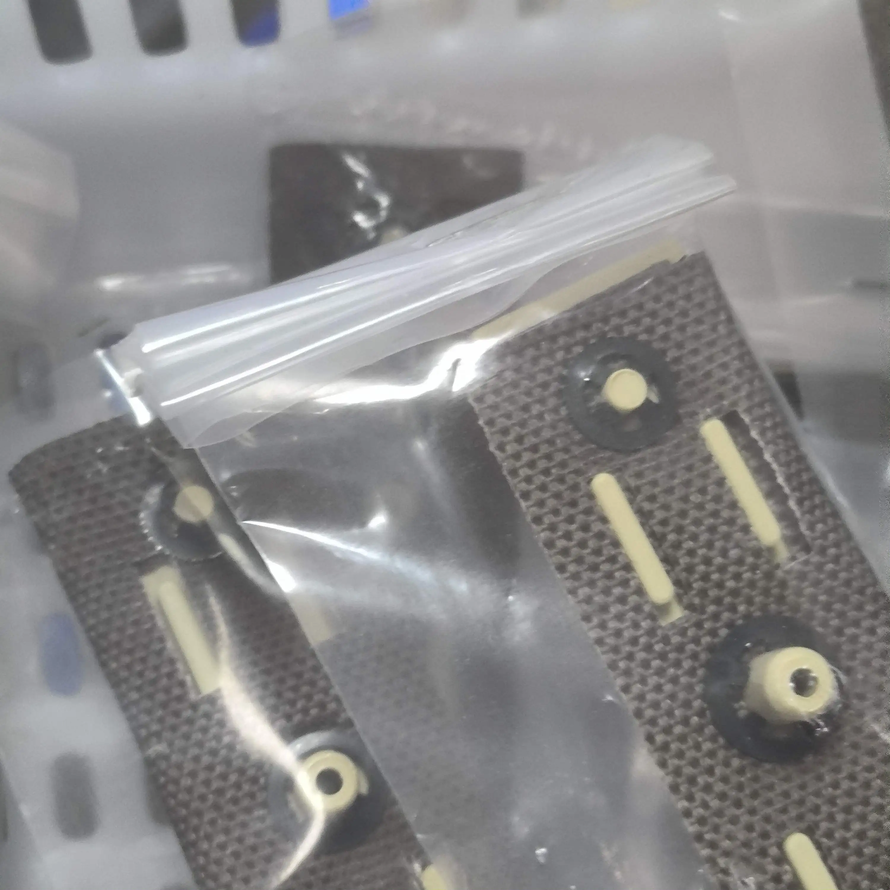 

FK-1150 302RV93050 Oil Application Pad Holder for Kyocera M2040 M2135 M2235 M2540 M2635 M2640 M2735 M2835 P2040 P2235 P2335