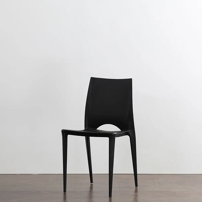 Sedia da negoziazione per caffè con sedia in plastica creativa semplice e alla moda in plastica per esterni