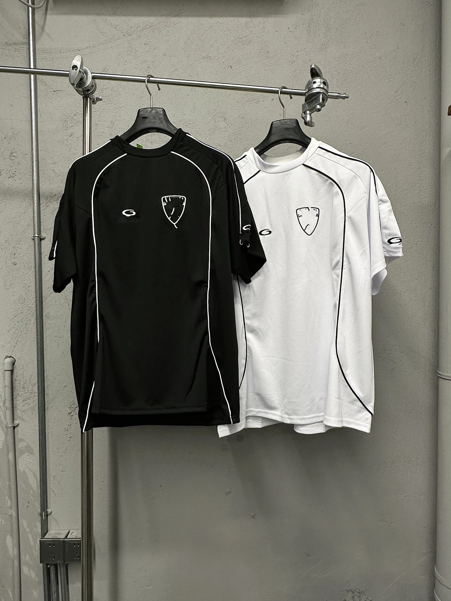 

Ультралегкая быстросохнущая футболка для футбола с коротким рукавом, базовый слой, свободный крой, уличный стиль, круглый вырез, хлопковый топ