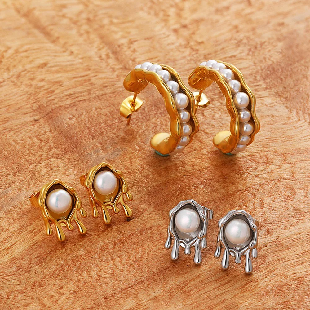 

Vintage Minimalist Imitation Pearl Stud Earrings for Women CC Shape Small Bean Pea Design Dainty Huggie Ear Hoop Fashion Jewelry