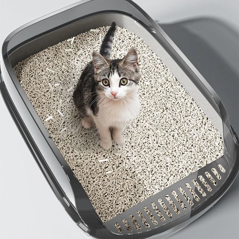 Cat Litter Box Semi-enclosed Cat Toilet Plastic Durable Cat Bedpans with Cat Litter Scoop Anti-Splash Kitten Toilet Pet Supplies