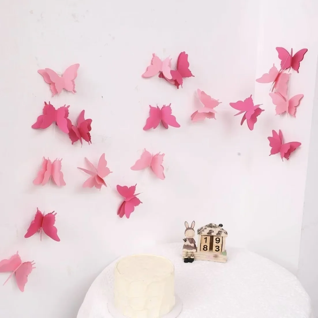 2M 20PCS Gradient Colors 3D Butterfly Latte Bunting Banner Butterfly Paper Garlands Banner Hanging for Wedding Birthday Party