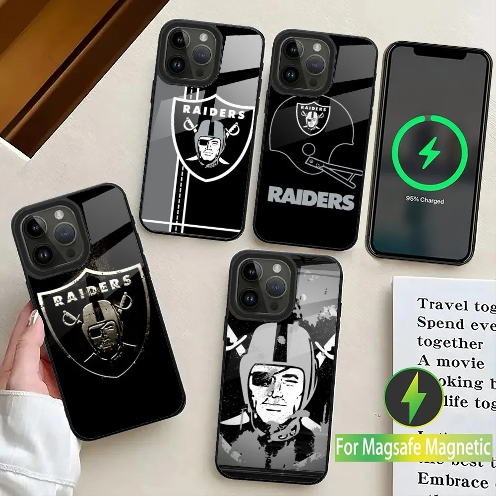 Oakland Raiders-S Phone Case For iPhone 15,14,13,12,11,Plus,Pro,Max Mini Magsafe Magnetic Wireless Charging