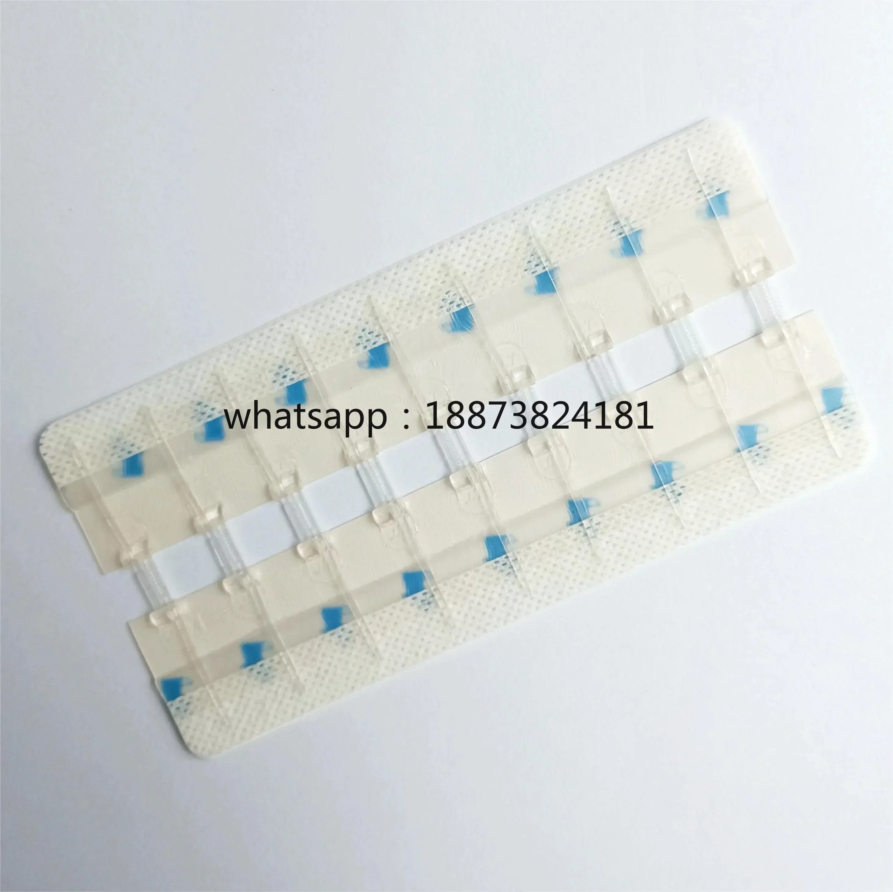 

Одноразовое самоклеящееся неинвазивное прозрачное устройство для закрытия ран с быстрой доставкой