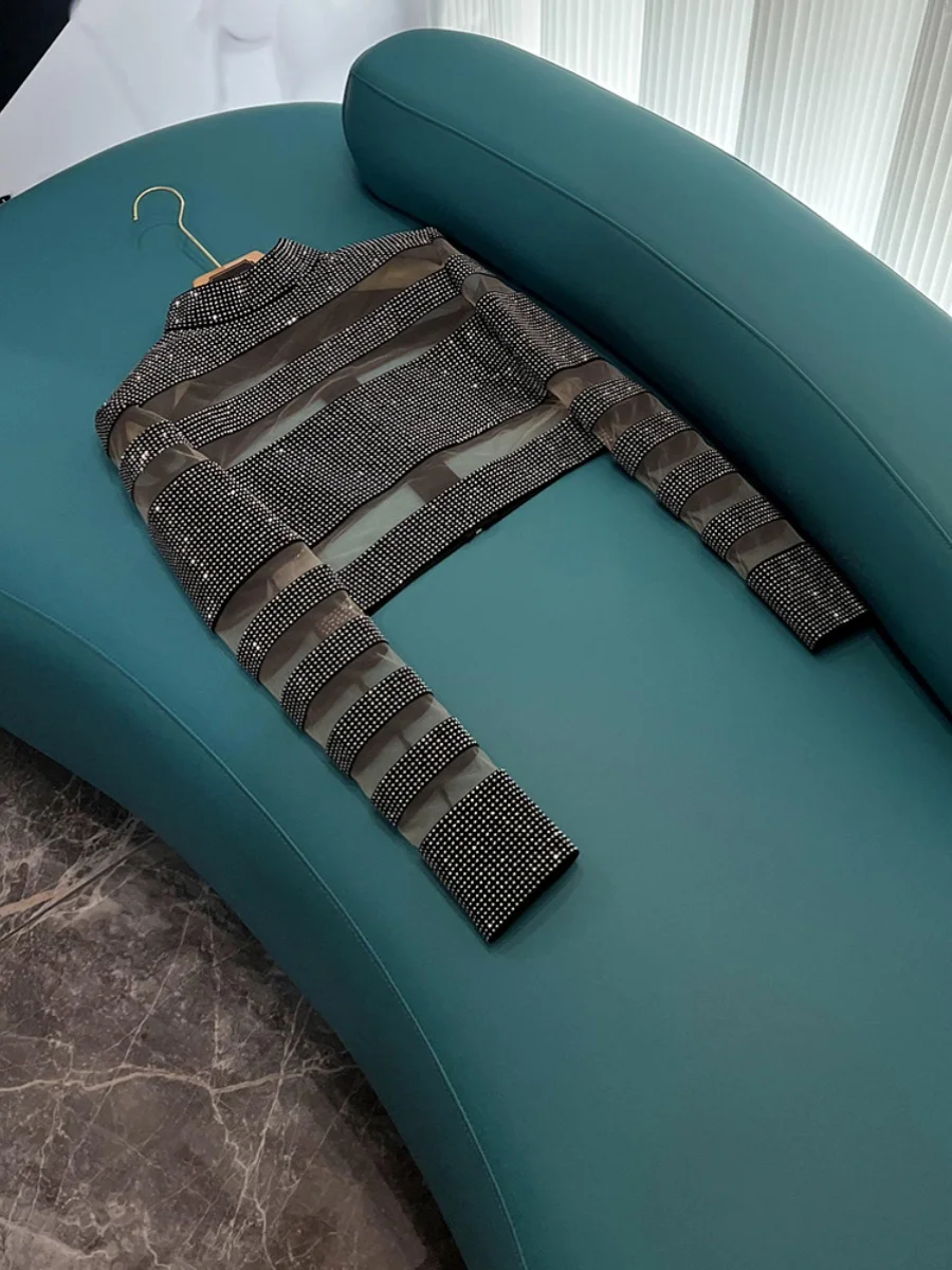 

Новая коллекция 2026: Женская верхняя одежда Star Sle Heavy Work Me с пэчворком и стразами, модель A922, прямой крой, для повседневной носки