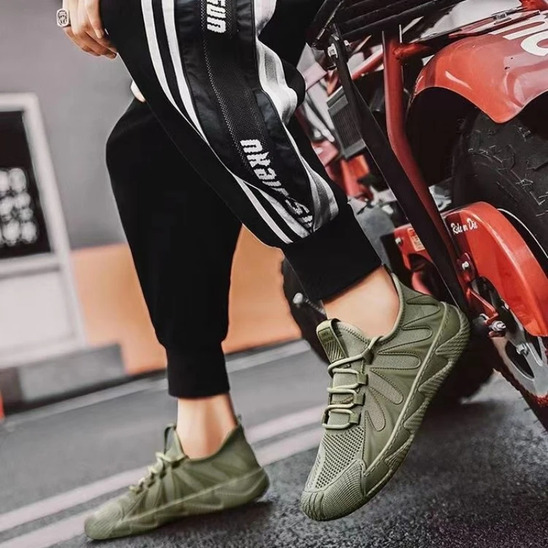 Summer Men's Casual Shoes Lightweight Breathable Sneakers Outdoor Comfortable Soft Bottom Non-slip Wear-resistant Walking Shoes
