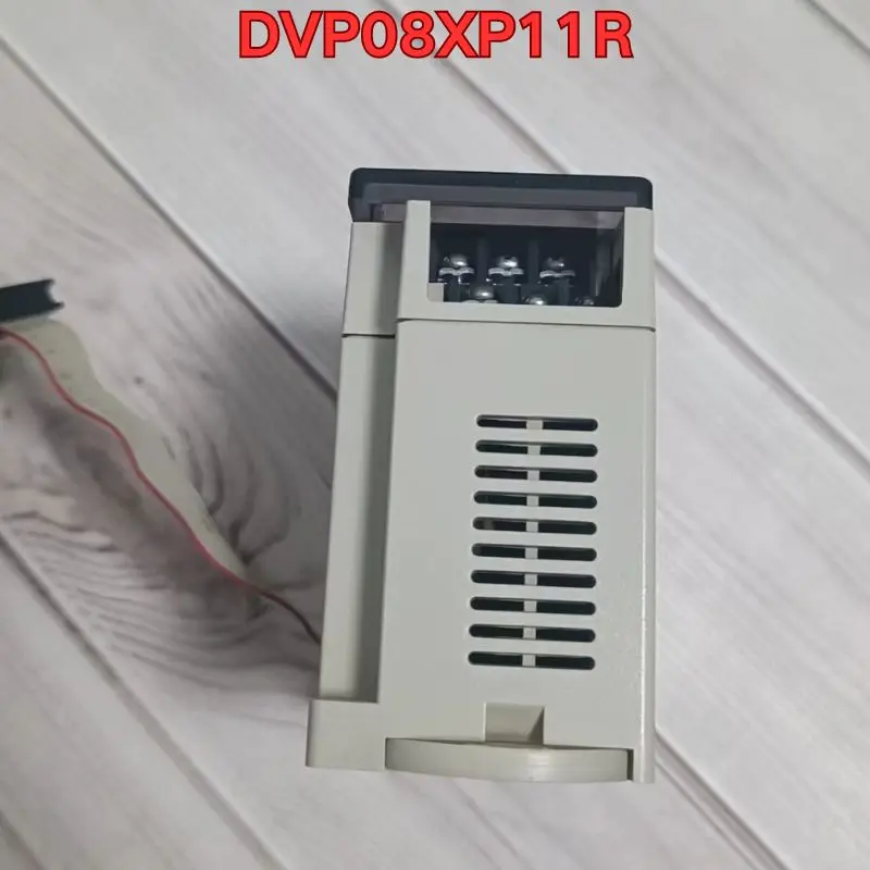 Second-hand PLC module DVP08XP11R function test is normal